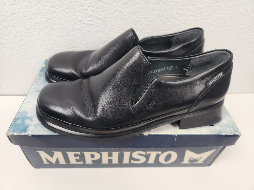 Mephisto Meredith Loafer in Black Size 8.5 Women Great Condition Leather